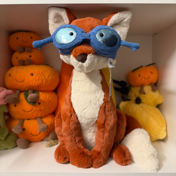 Jellycat Quinn Fox BNWT Rare Retired Orange Cuddly Collectible FAST SHIP